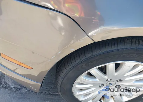 2010 Ford Fusion Hybrid z USA, uszkodzony, nr VIN 3FADP0L39AR406448